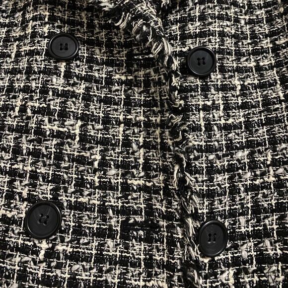 TAHARI ASL WOMENs BLACK & WHITE DOUBLE BREASTED FRAYED-TRIM TWEED BLAZER Sz-10 - Picture 3 of 6